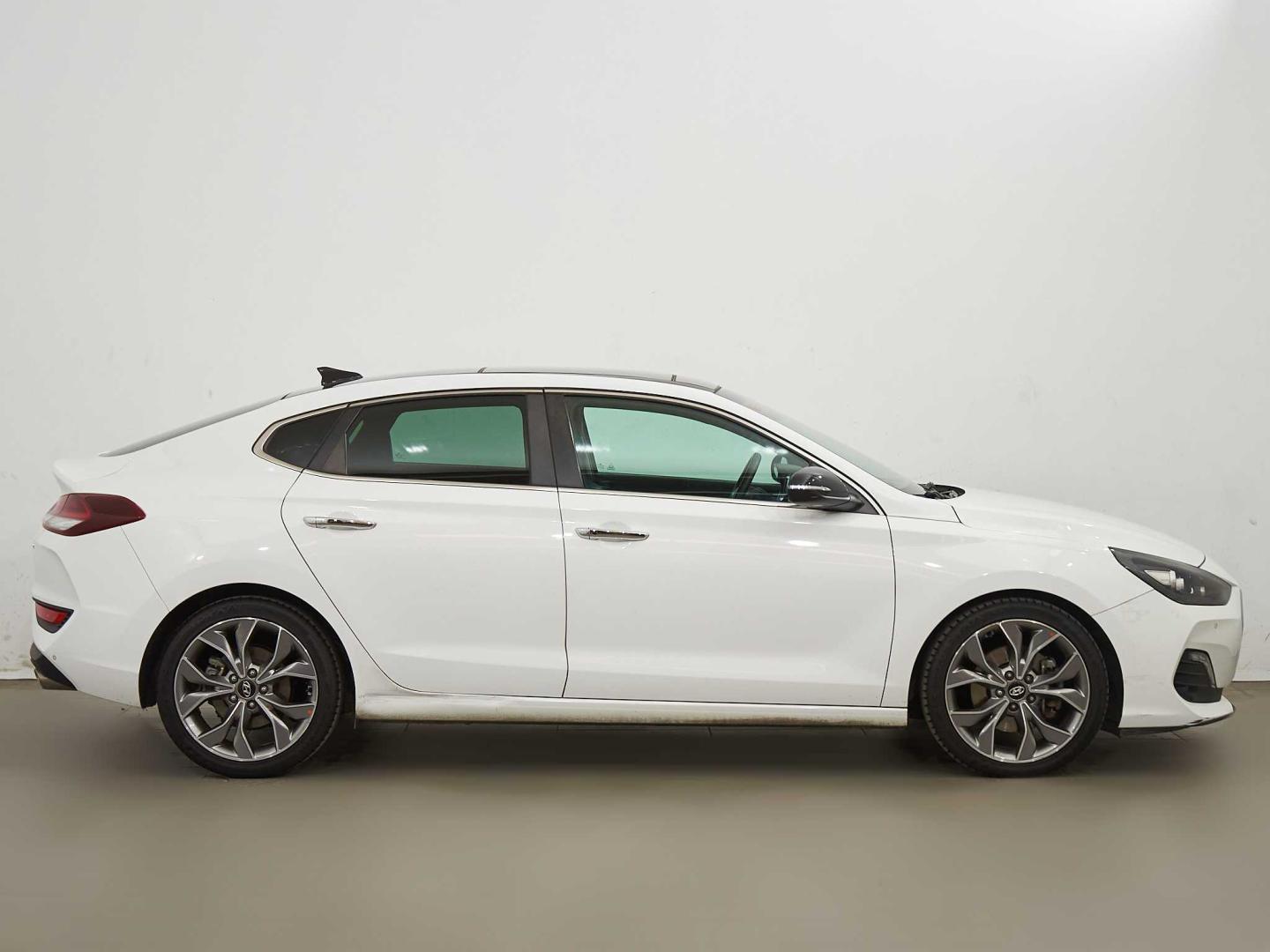 Hyundai i30 Fastback FB 1.4 TGDI Style DT 140