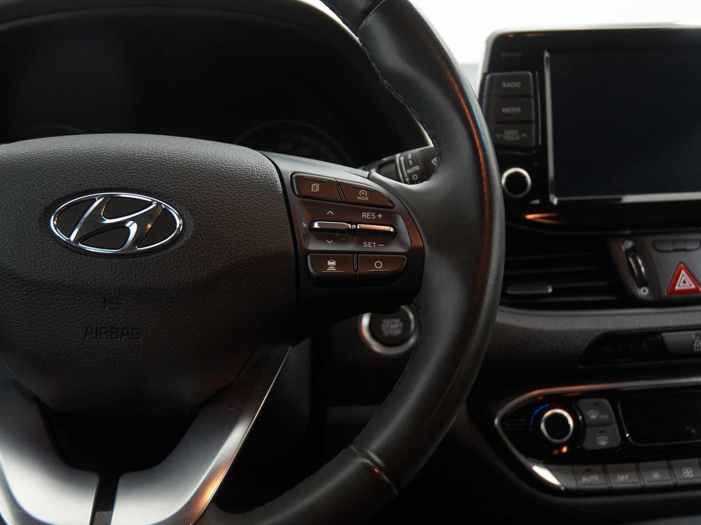 Hyundai i30 Fastback FB 1.4 TGDI Style DT 140