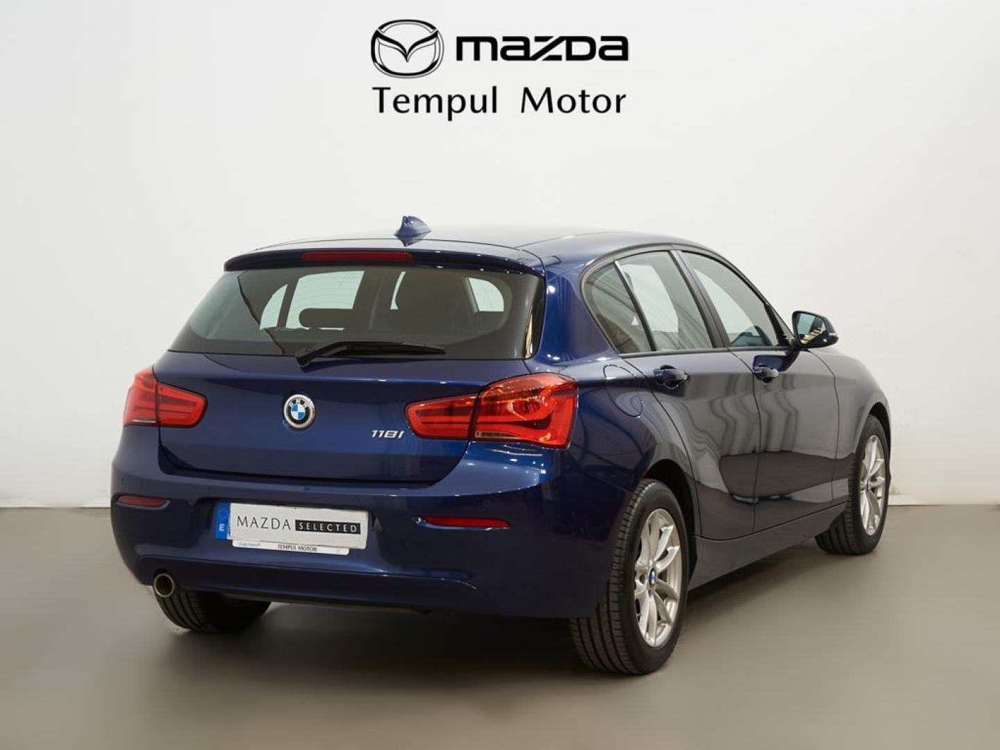 BMW Serie 1 F20 5p. 8iA