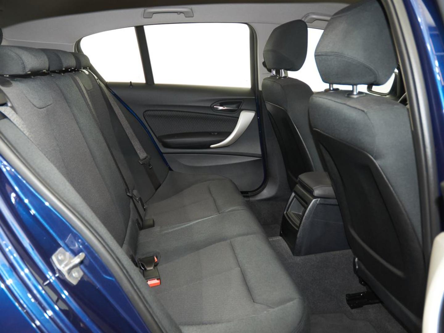 BMW Serie 1 F20 5p. 8iA
