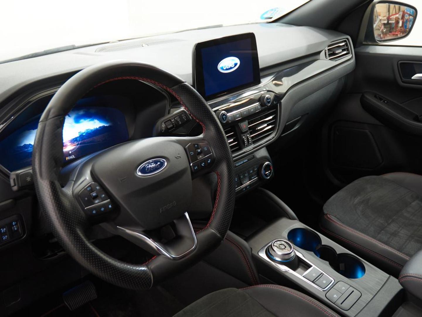 Ford Kuga Híbrido 2.5 Duratec FHEV ST-Line X 4x2 Aut.