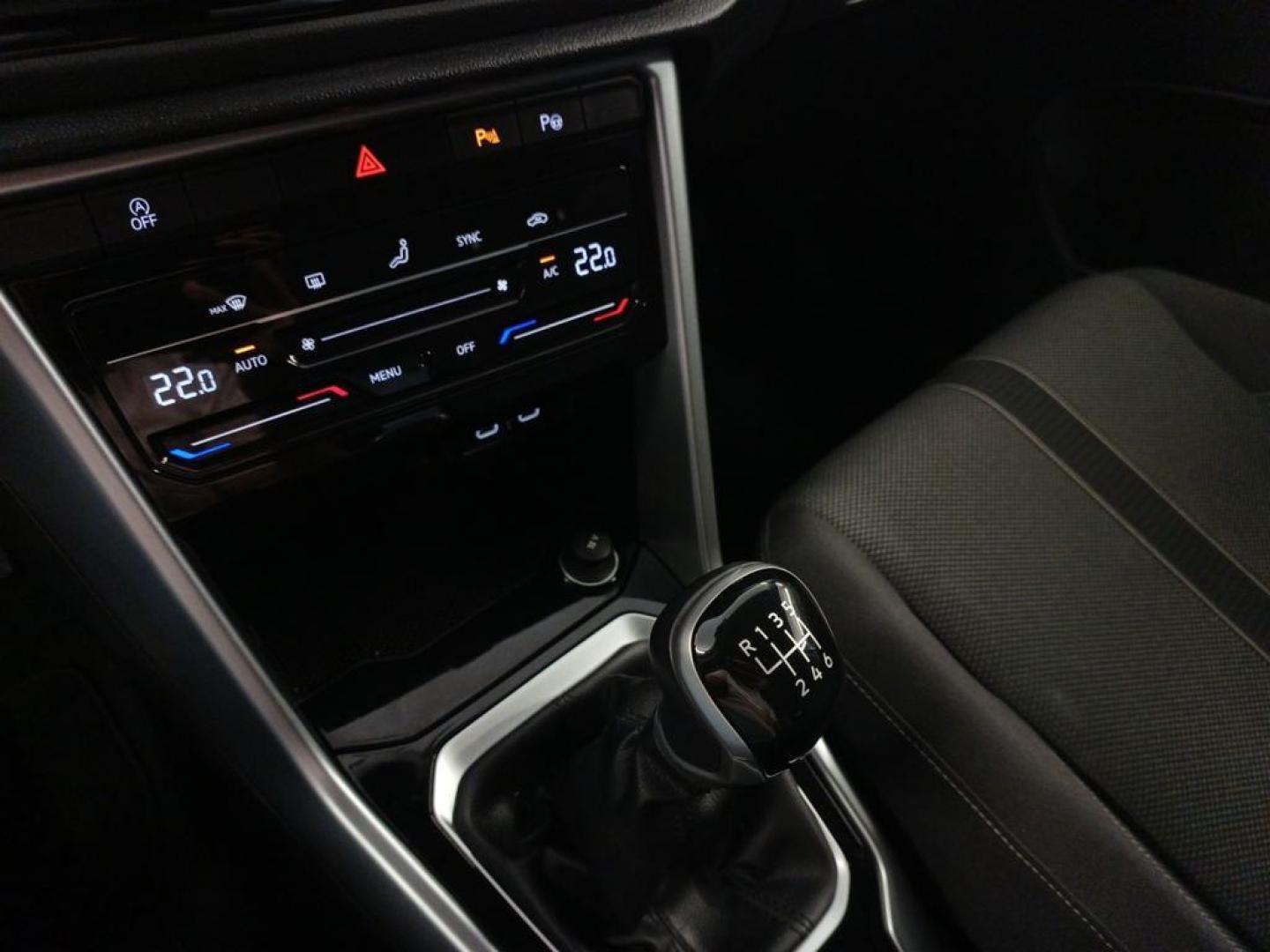 Volkswagen T-Roc Life 1.5 TSI 110 kW (150 CV)