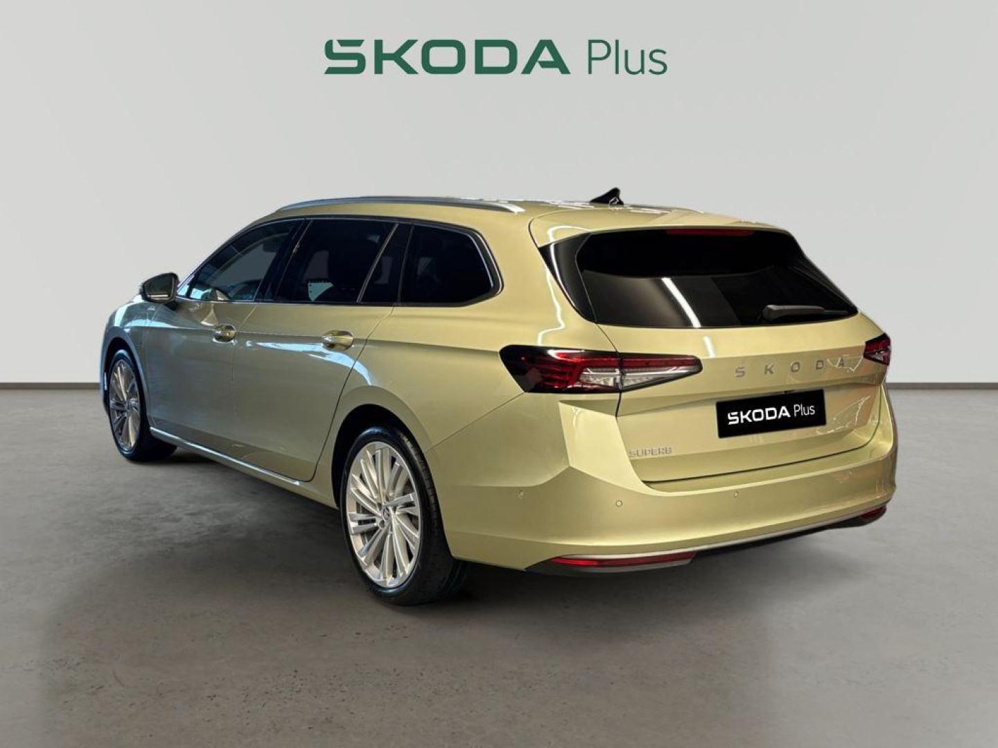 Skoda Superb Combi 1.5 TSI iV P-HEV DSG L&K