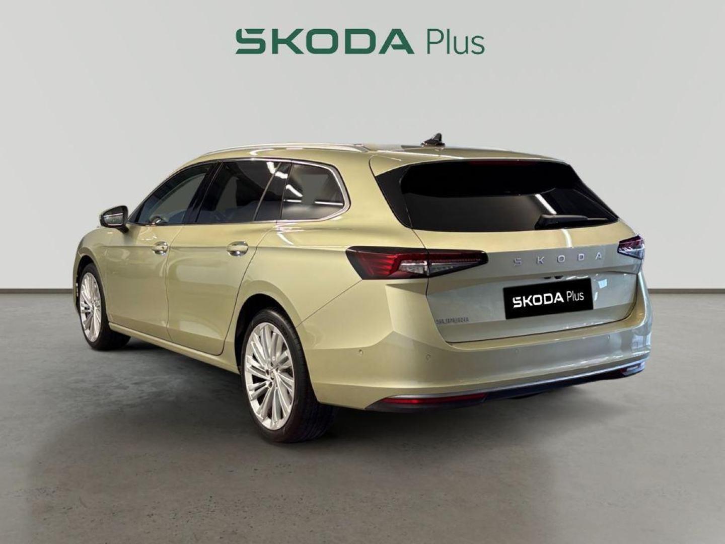 Skoda Superb Combi Diesel 1.5 TSI m-HEV L&K DSG 110 kW (150 CV)