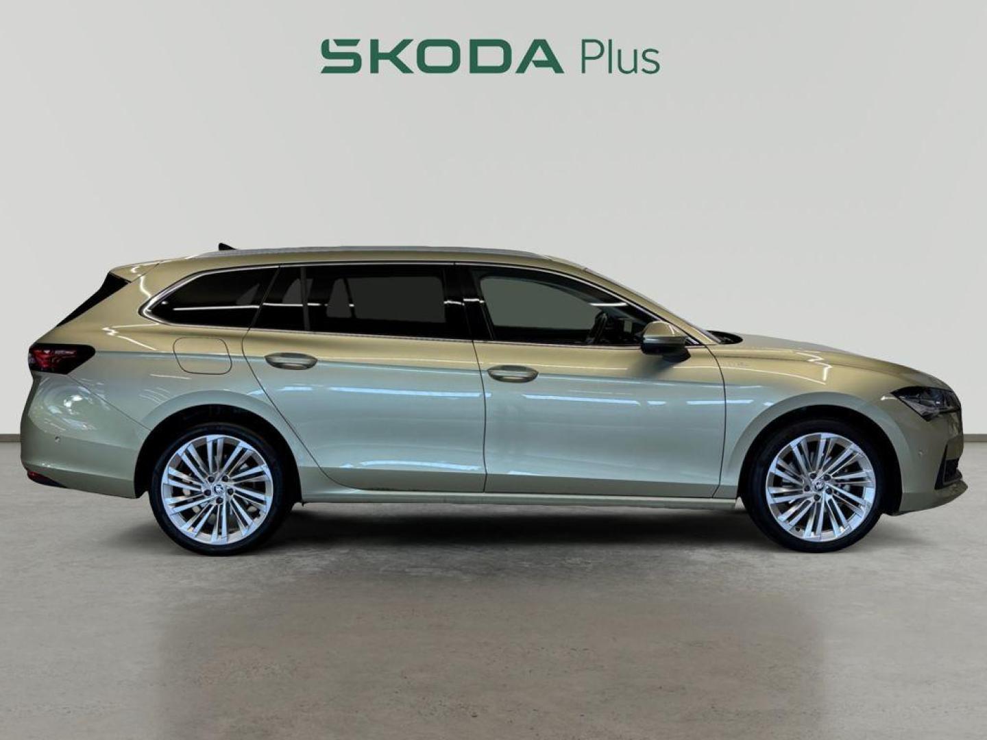 Skoda Superb Combi Diesel 1.5 TSI m-HEV L&K DSG 110 kW (150 CV)