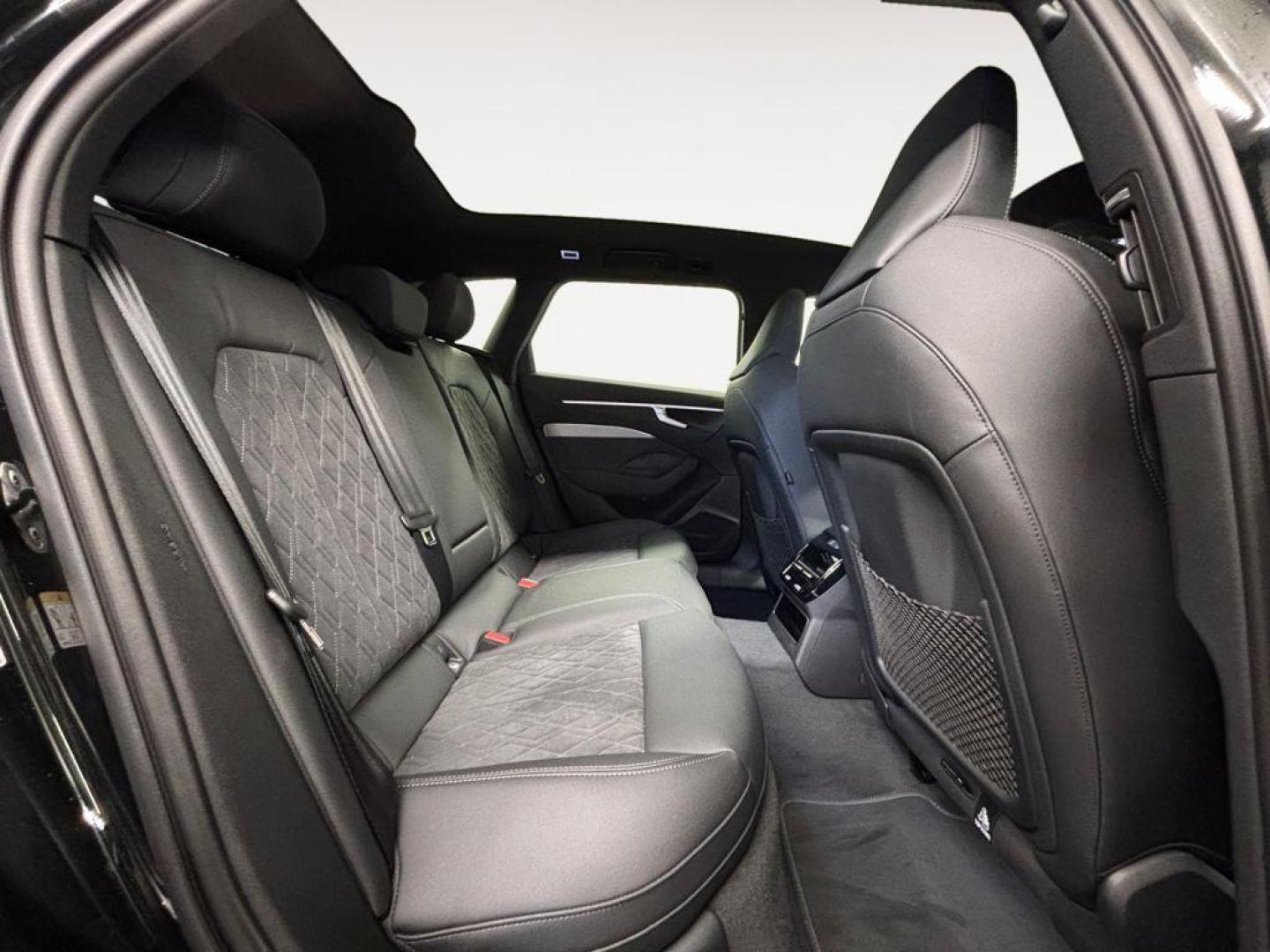 Audi A6 Avant Black Line TDI quattro 150 kW (204 CV) S tronic
