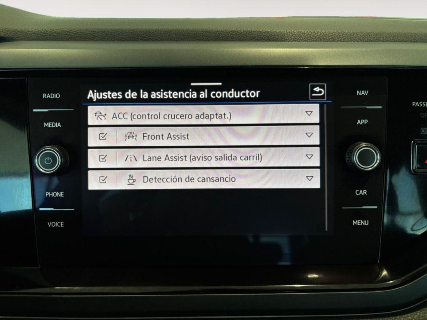 Volkswagen Taigo R-Line 1.0 TSI 81kW (110CV) DSG