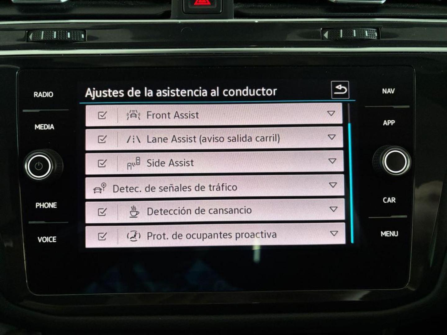 Volkswagen Tiguan R-Line 2.0 TDI 110kW (150CV) DSG 4Motion
