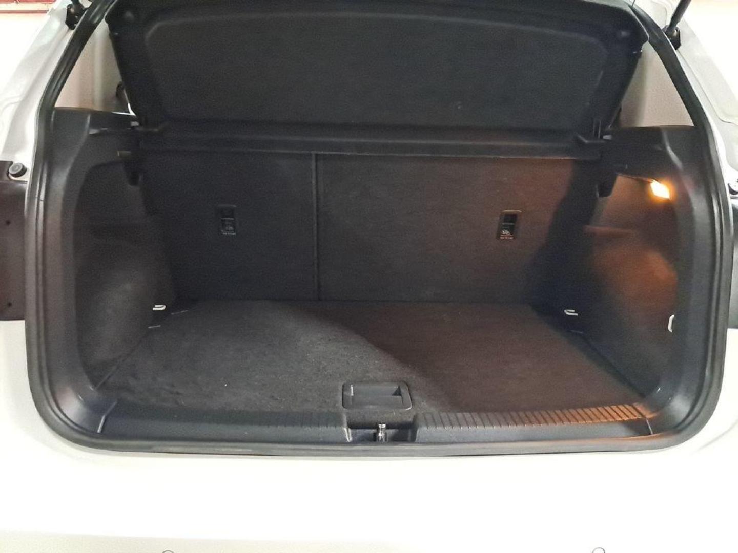Volkswagen T-Cross Advance 1.0 TSI 70 kW (95 CV)
