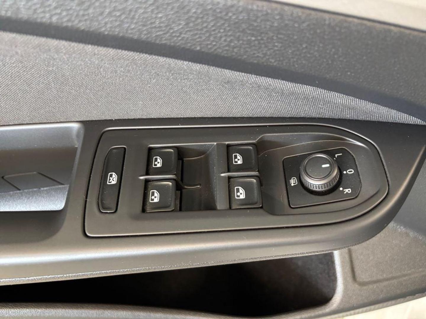 Volkswagen Golf 1.5 TSI 85kW (115CV)