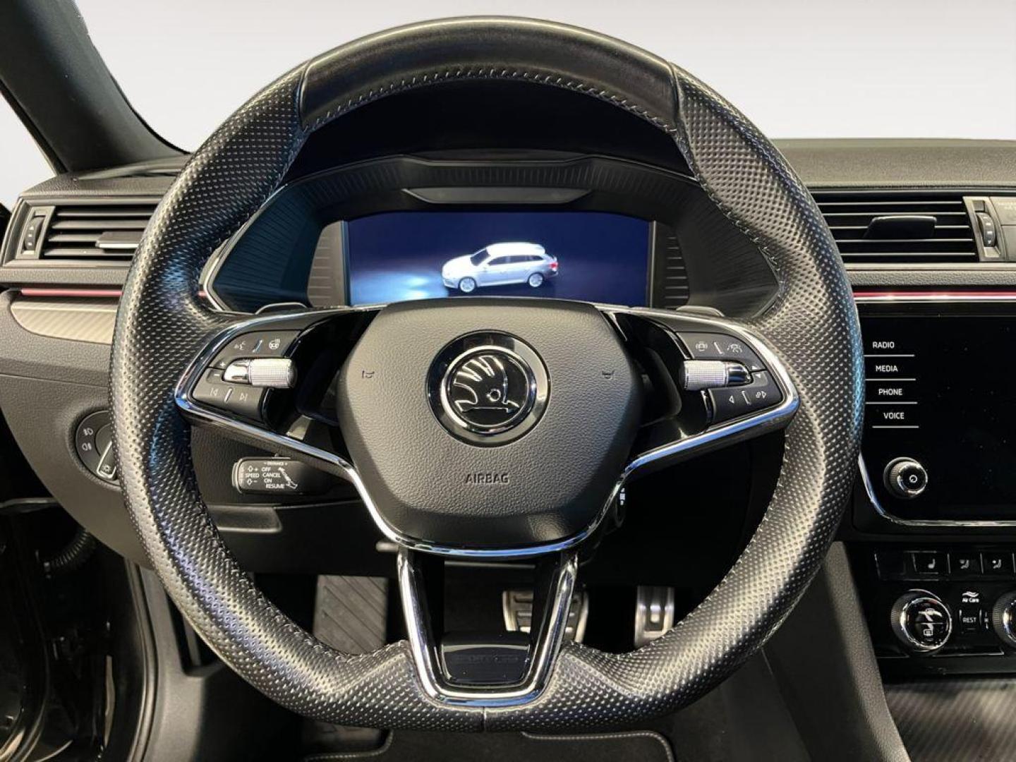 Skoda Superb Combi Sportline 1.4 TSI iV P-HEV DSG