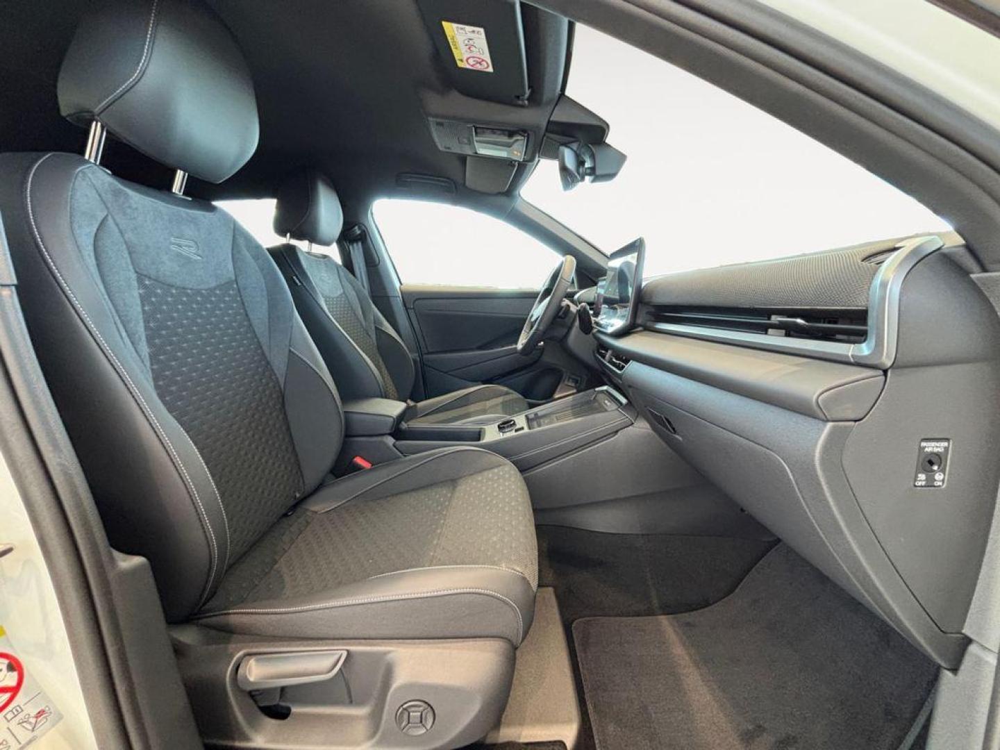 Volkswagen T-Roc R-Line 1.5 eTSI 110kW (150CV) DSG