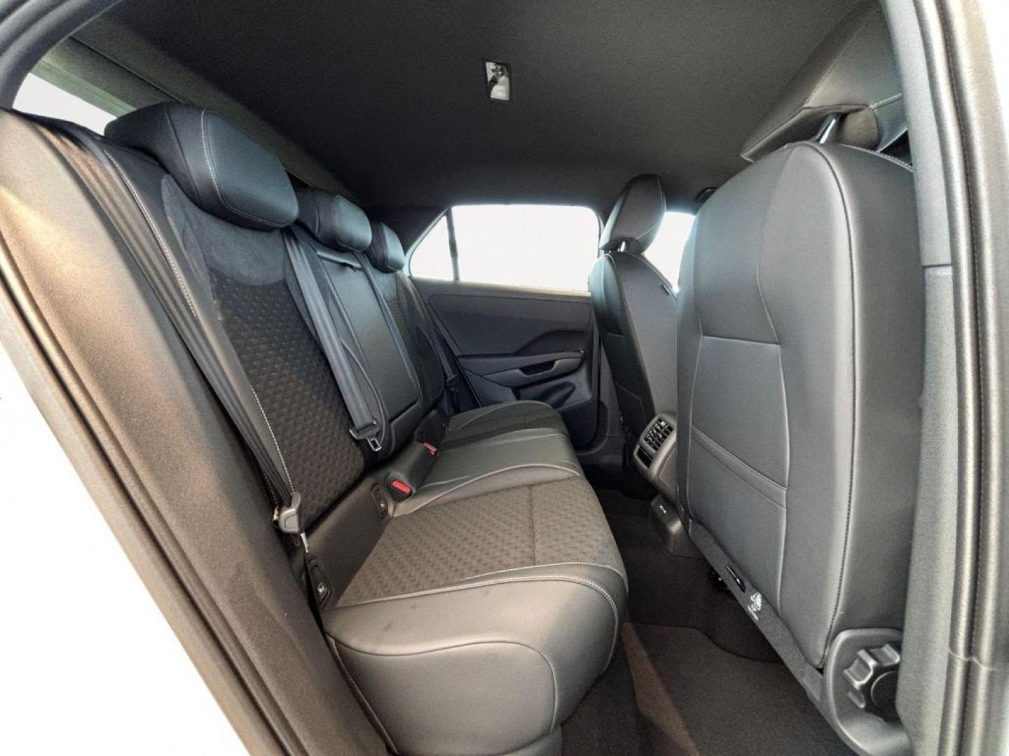 Volkswagen T-Roc R-Line 1.5 eTSI 110kW (150CV) DSG