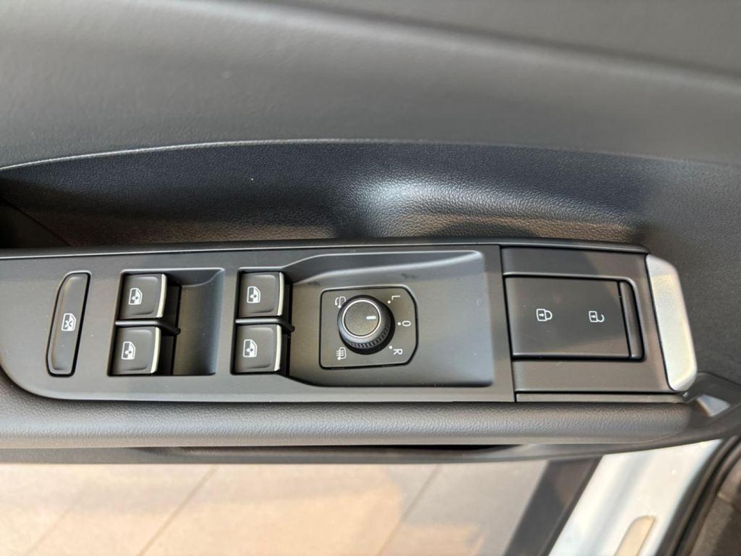 Volkswagen T-Roc R-Line 1.5 eTSI 110kW (150CV) DSG