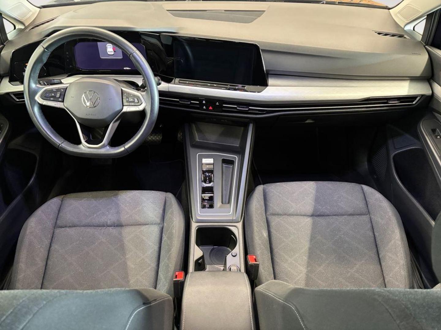 Volkswagen Golf Life 1.0 eTSI 81 kW (110 CV) DSG