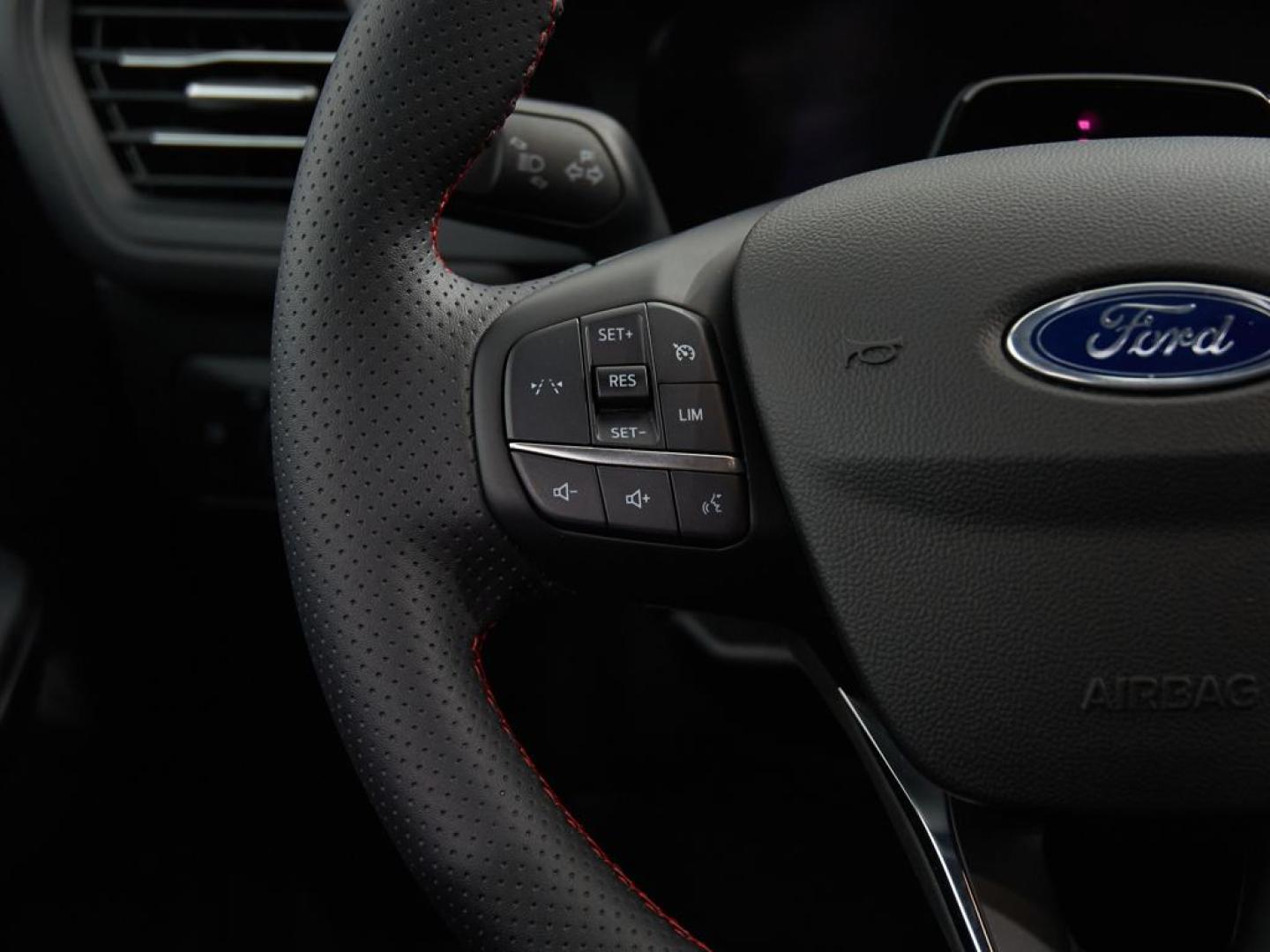 Ford Kuga Plug-in Híbrido 2.5 Duratec PHEV ST-Line 4x2