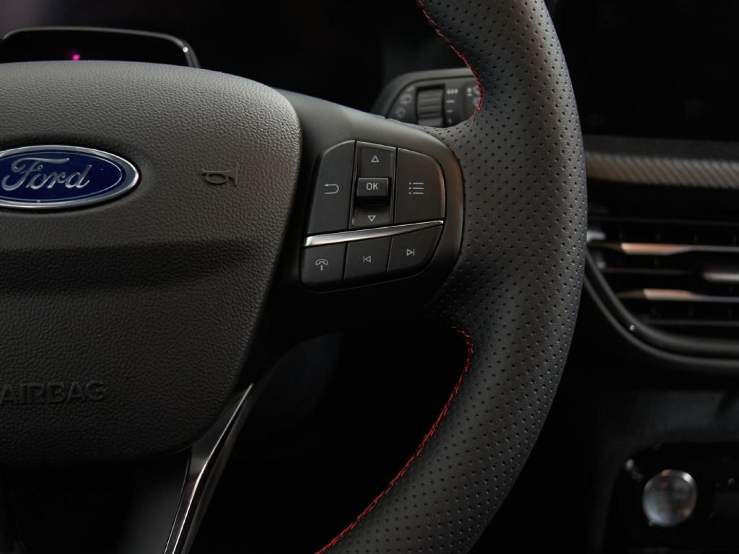 Ford Kuga Plug-in Híbrido 2.5 Duratec PHEV ST-Line 4x2