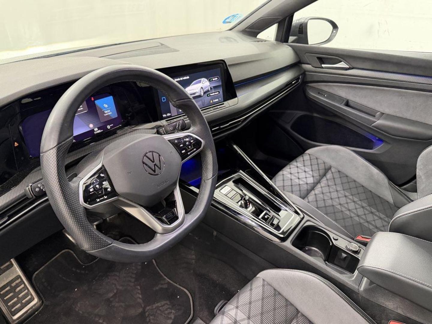 Volkswagen Golf R-Line 1.5 eTSI 96 kW (131 CV) DSG