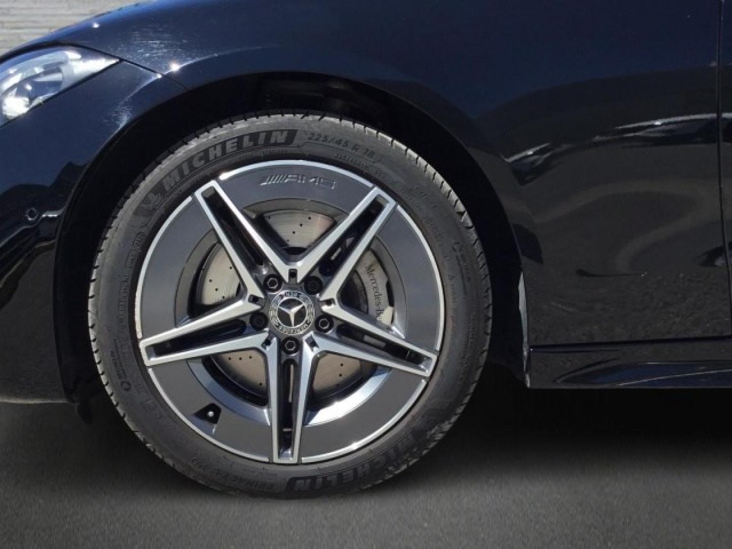 Mercedes Benz C 300 e AMG Line (EURO 6d)