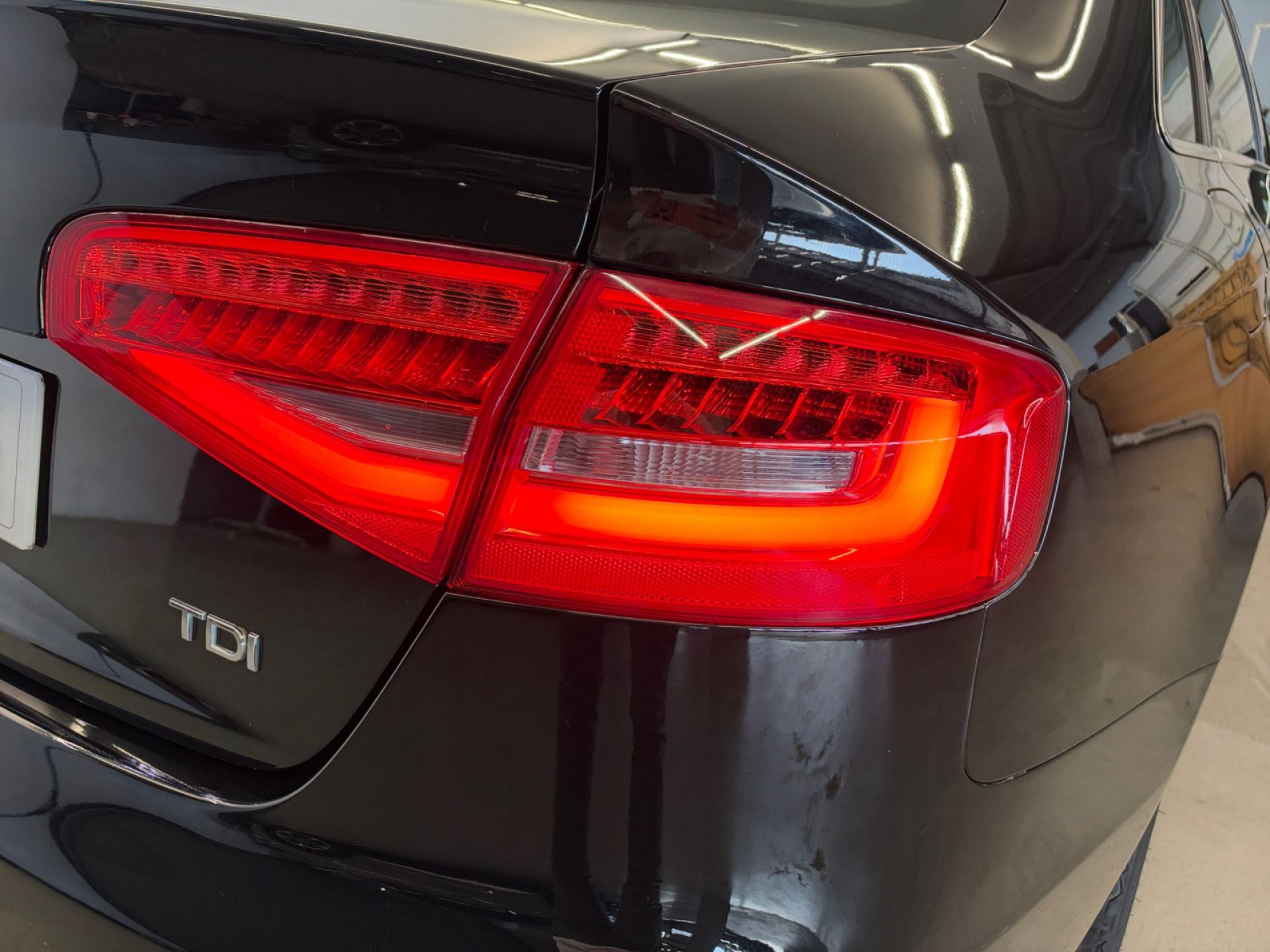 Audi A4 2.0 TDI 150CV multitronic S line edition