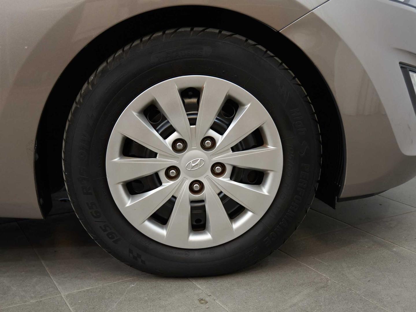 Hyundai i30 1.4CRDi Klass 90
