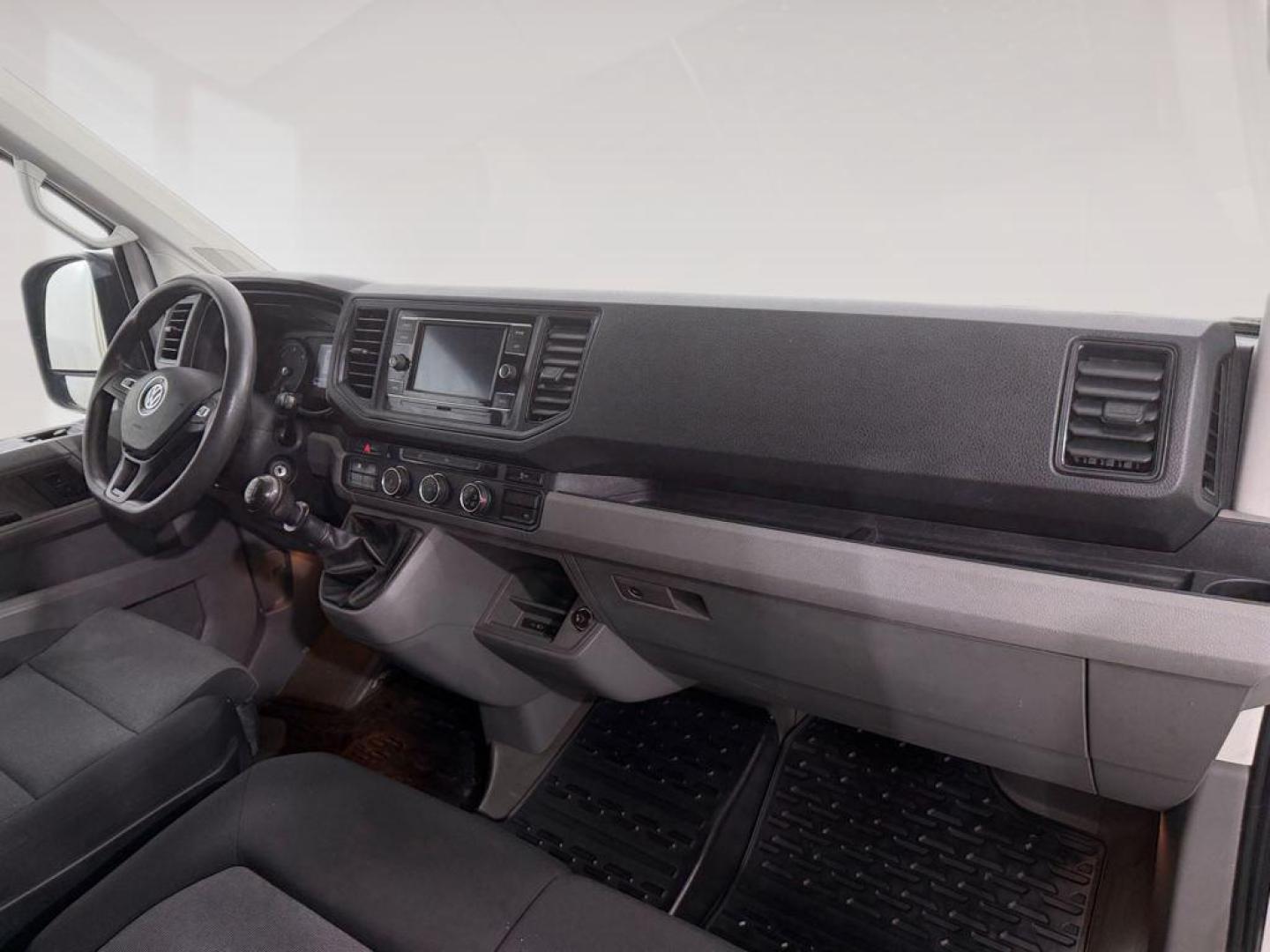 Volkswagen Crafter 30 Furgón Batalla Media L3H2 2.0 TDI 103 kW (140 CV)