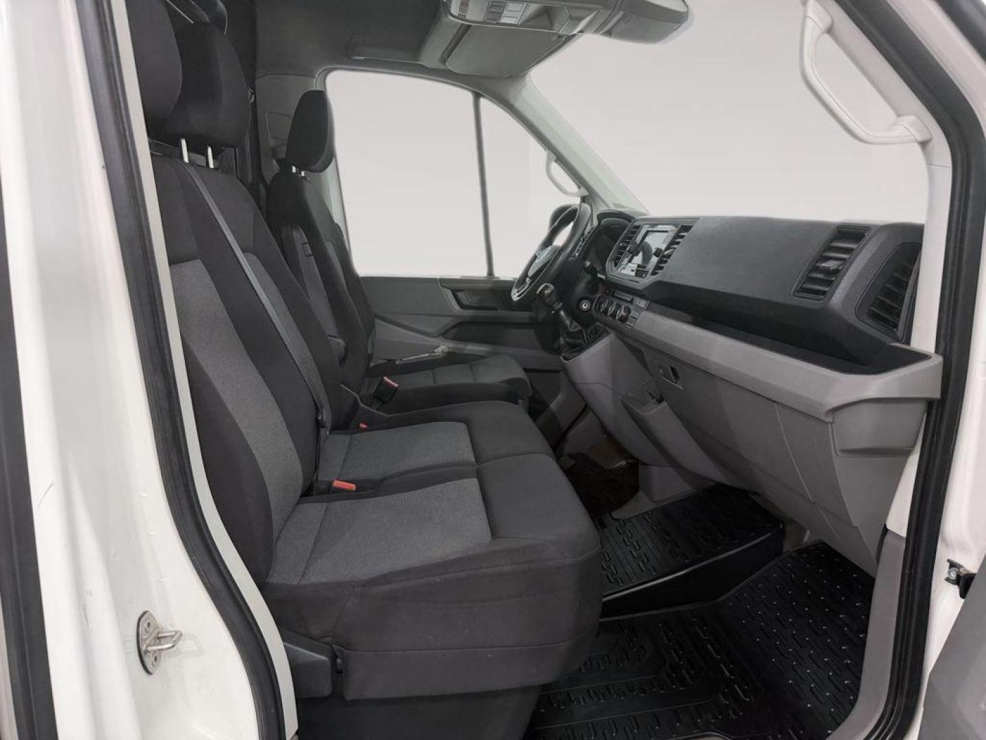 Volkswagen Crafter 30 Furgón Batalla Media L3H2 2.0 TDI 103 kW (140 CV)