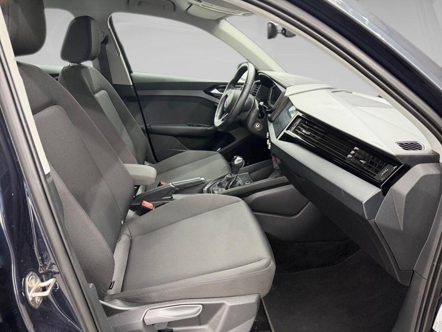 Audi A1 Sportback Advanced 25 TFSI 70 kW (95 CV)