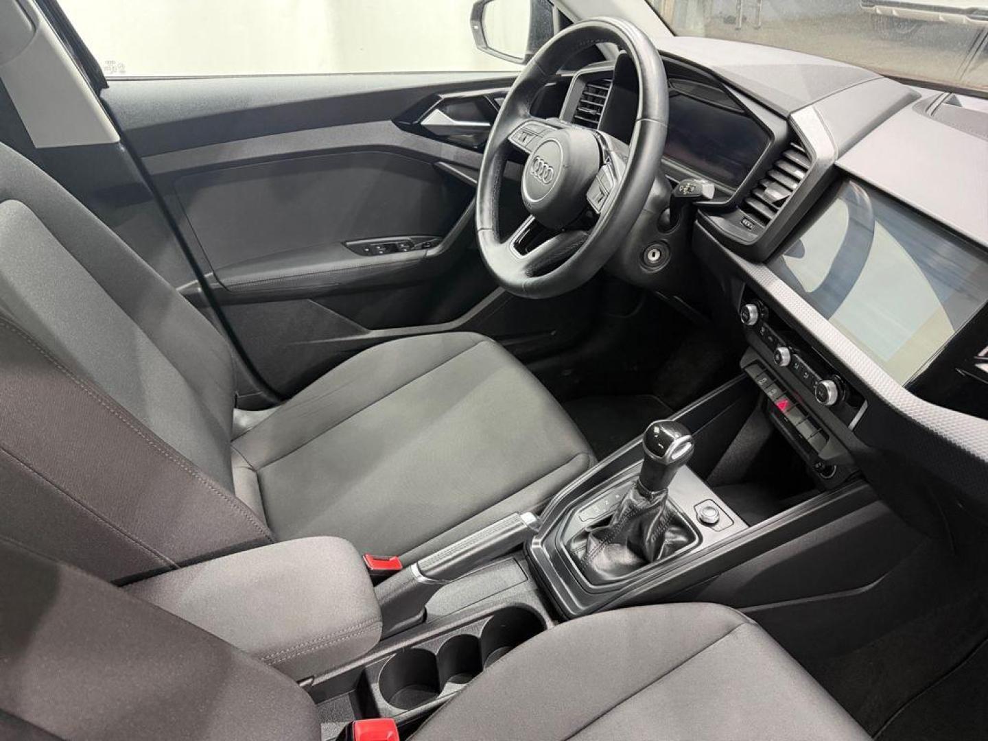 Audi A1 Sportback Advanced 25 TFSI 70 kW (95 CV)
