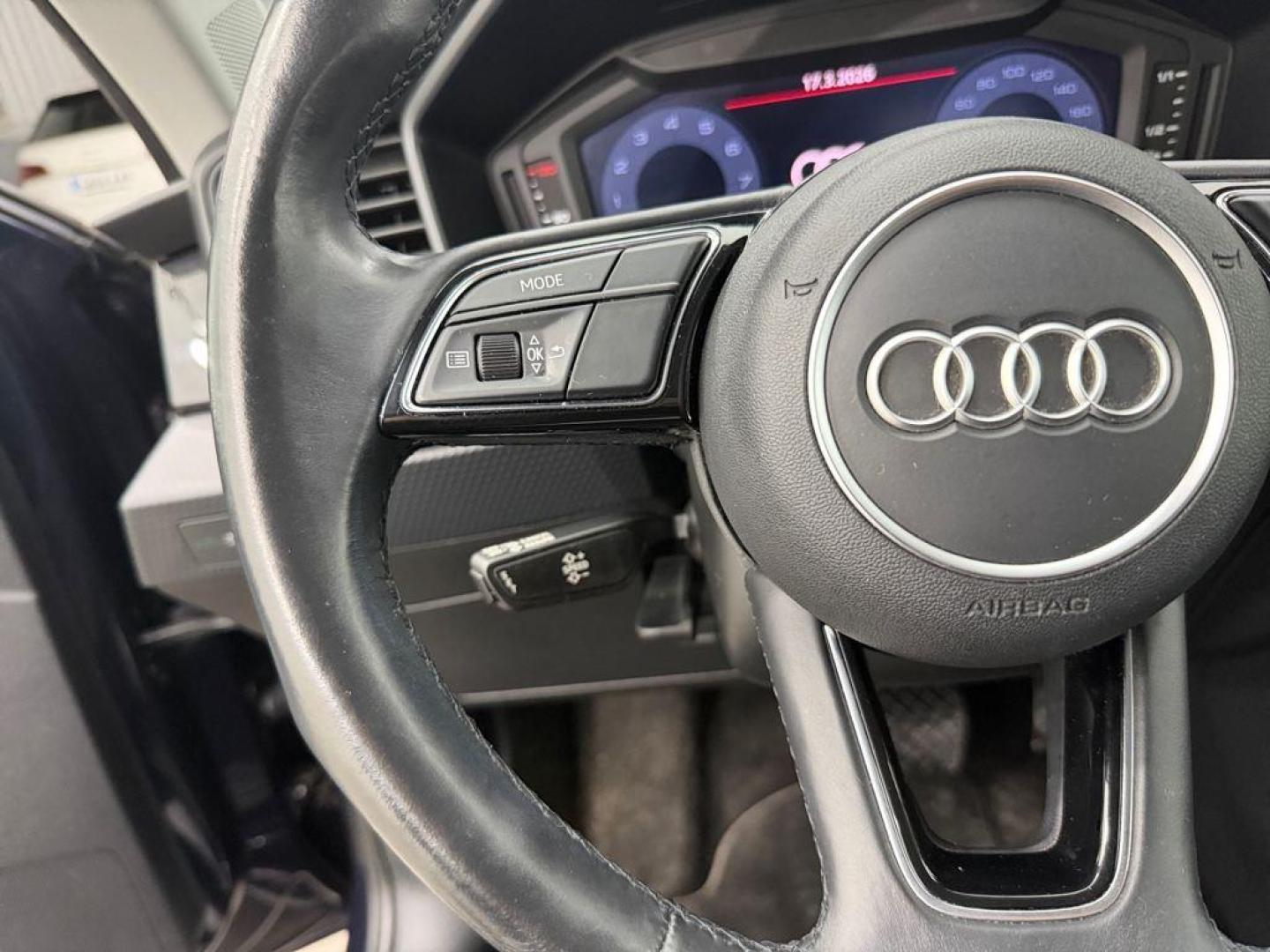 Audi A1 Sportback Advanced 25 TFSI 70 kW (95 CV)
