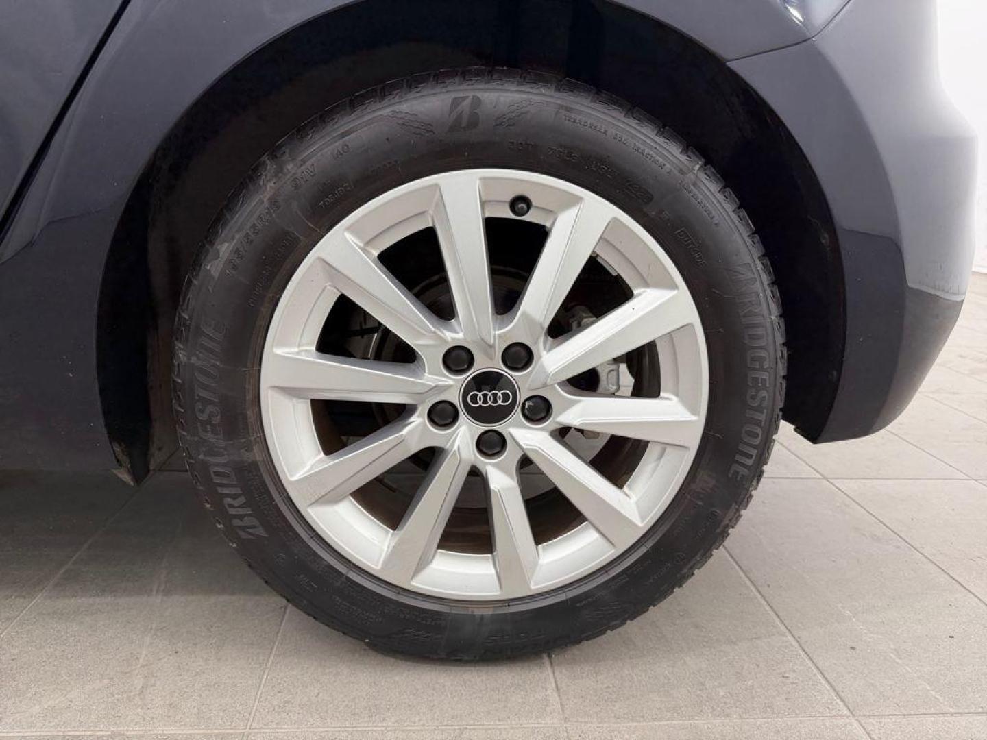 Audi A1 Sportback Advanced 25 TFSI 70 kW (95 CV)