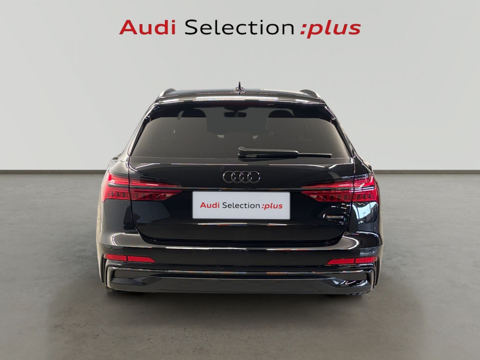 Audi A6 Avant Black Line 45 TDI quattro S tronic