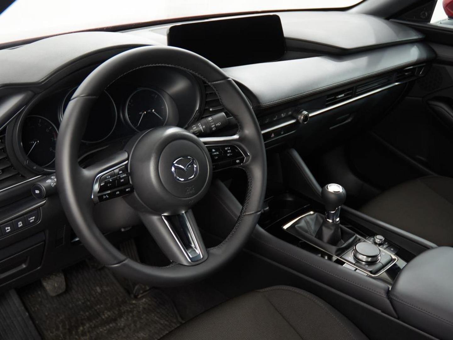 Mazda 3 2025 2.5L E-SKYACTIV G MHEV 103KW (140CV) 6MT FWD PRIME-LINE