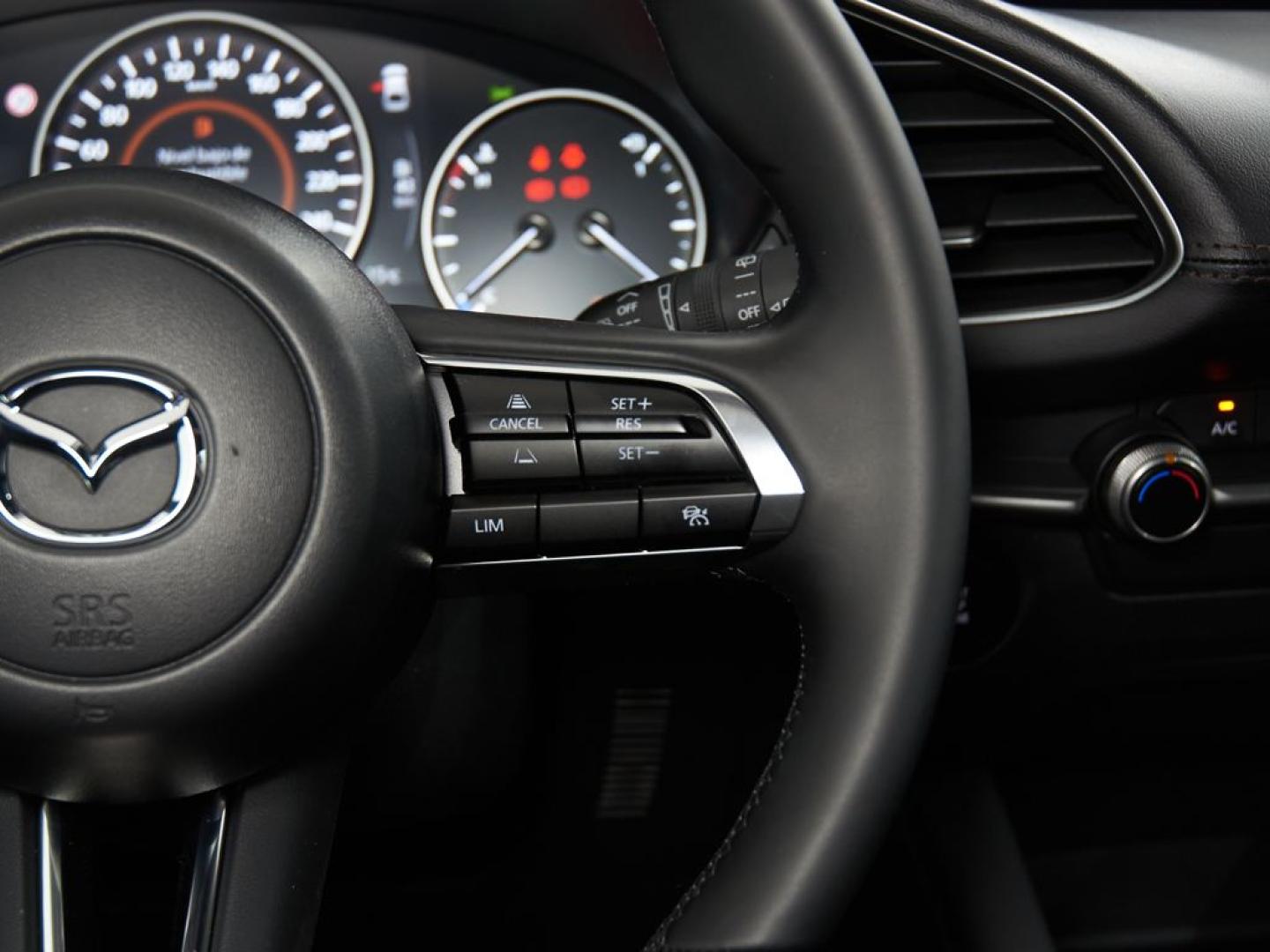 Mazda 3 2025 2.5L E-SKYACTIV G MHEV 103KW (140CV) 6MT FWD PRIME-LINE