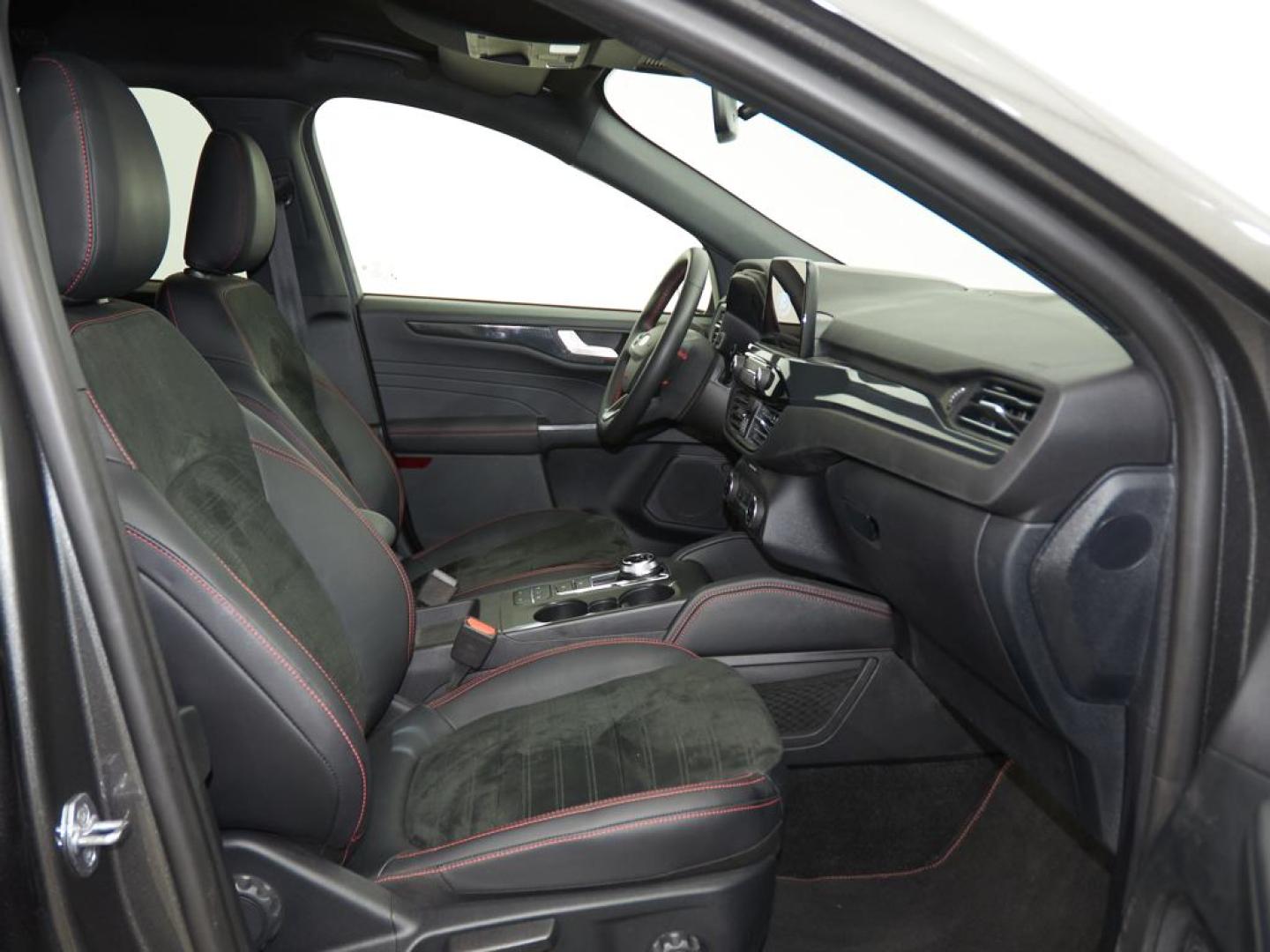Ford Kuga Plug-in Híbrido 2.5 Duratec PHEV ST-Line X 4x2