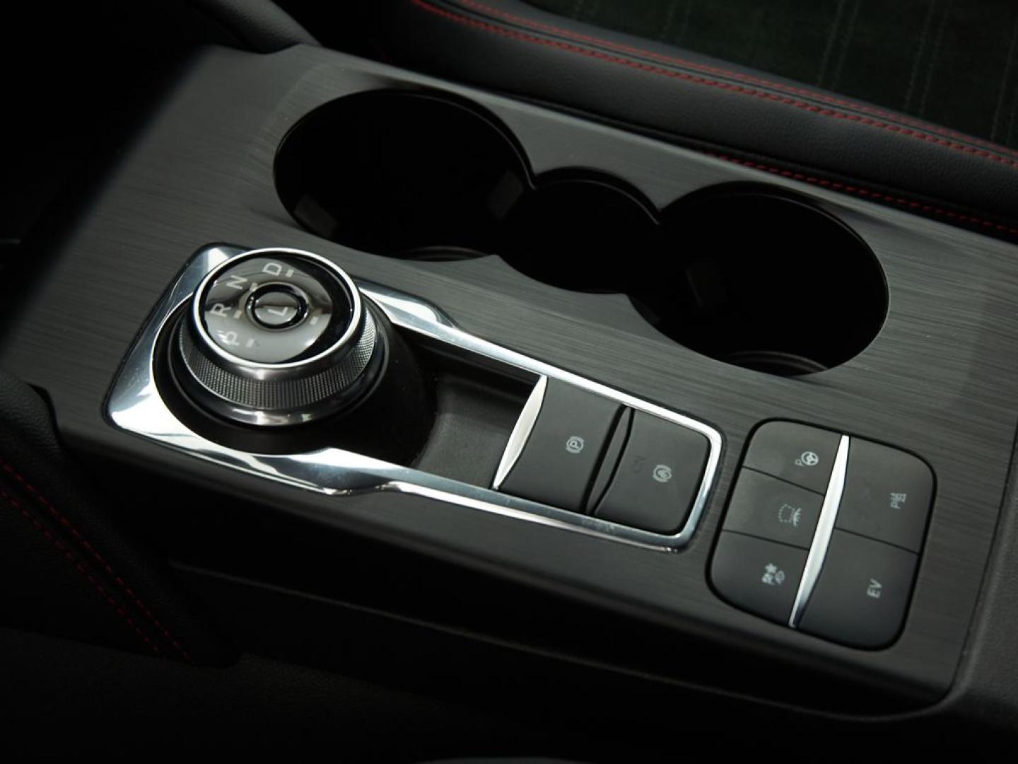 Ford Kuga Plug-in Híbrido 2.5 Duratec PHEV ST-Line X 4x2