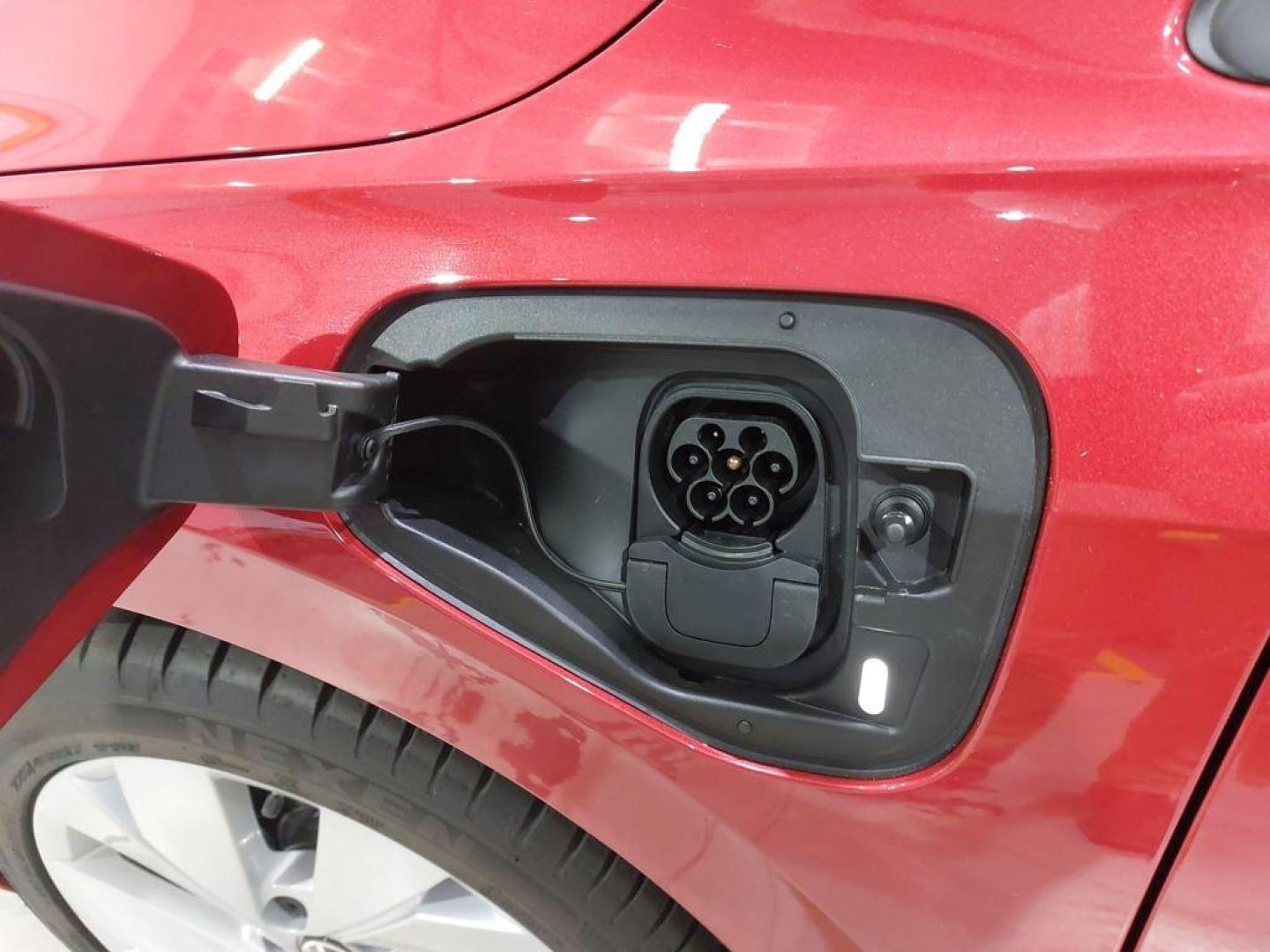 Volkswagen Golf Match 1.5 PHEV 150 kW (204 CV) DSG