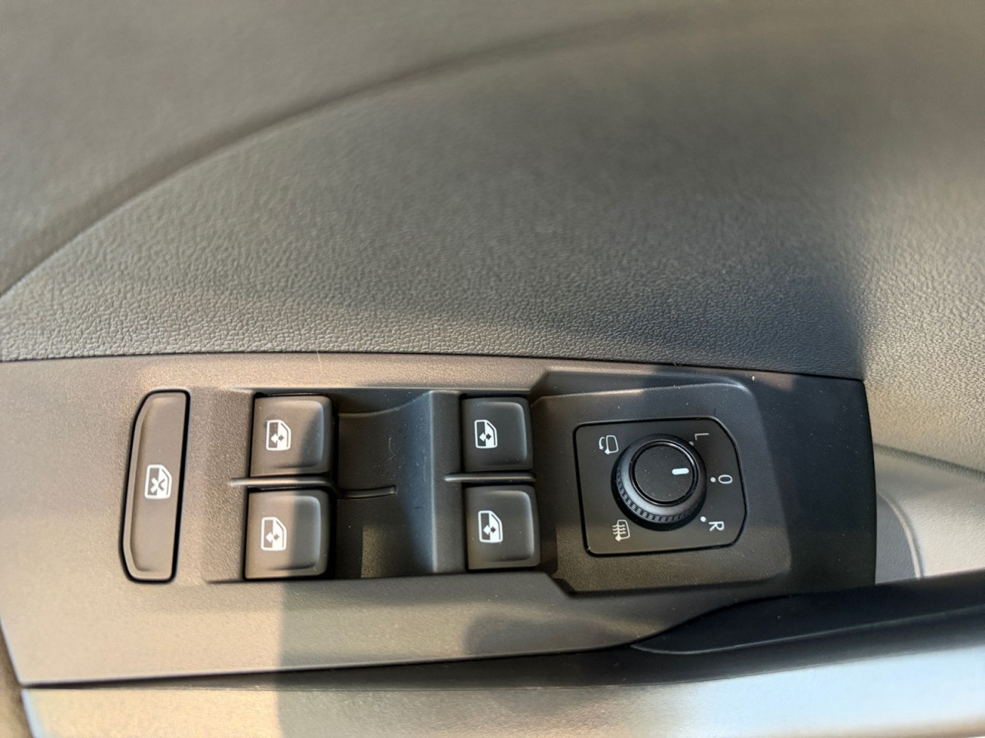 Volkswagen T-Cross "Más" 1.0 TSI 85kW (116CV) DSG