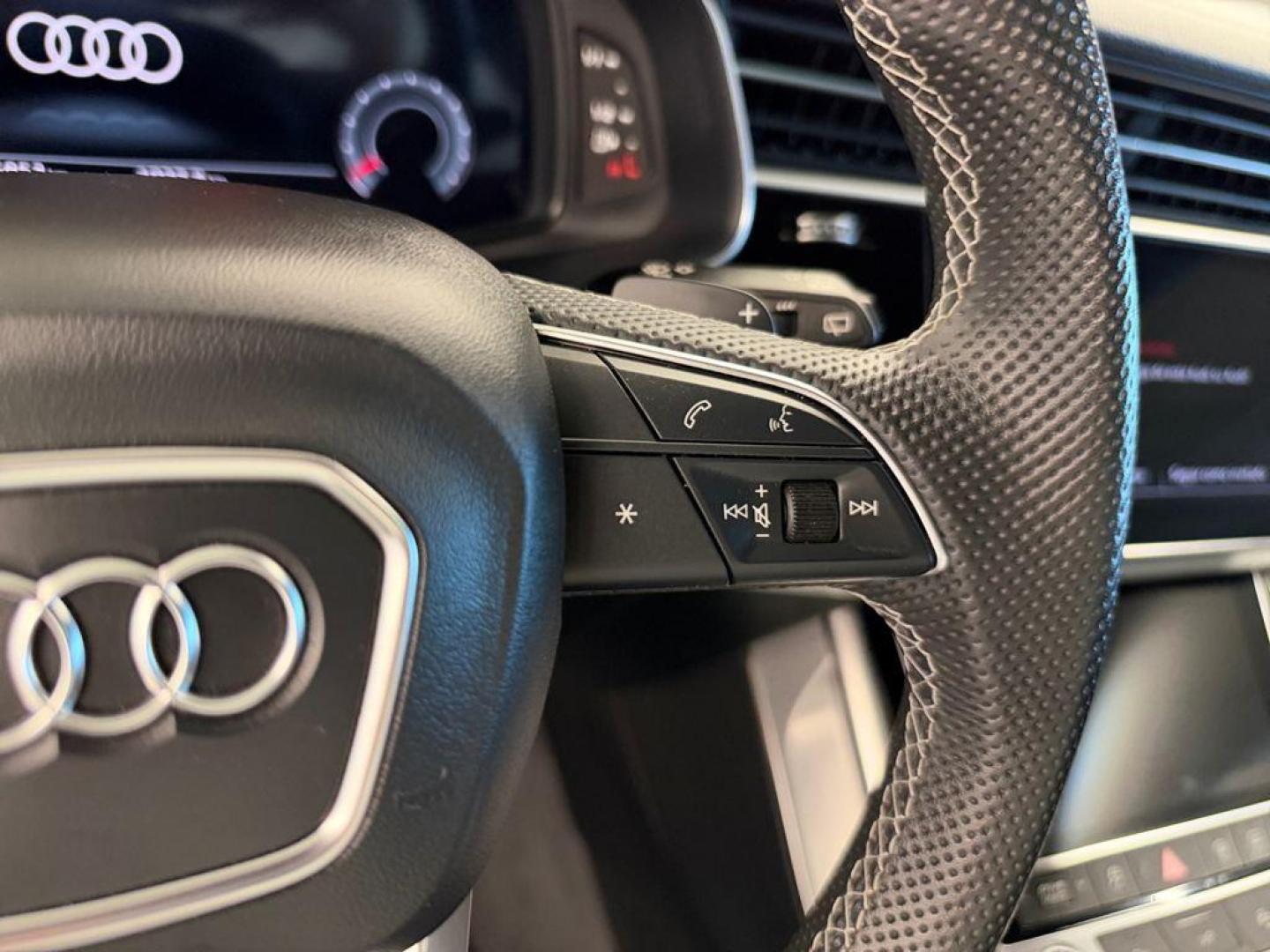 Audi Q8 50 TDI 210kW S Line Plus quattro tip