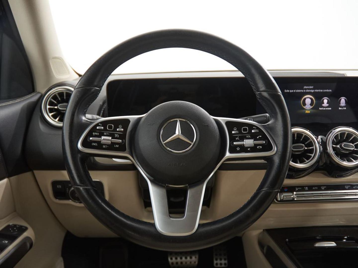 Mercedes Benz Clase GLB Diesel 200d 4Matic 8G-DCT