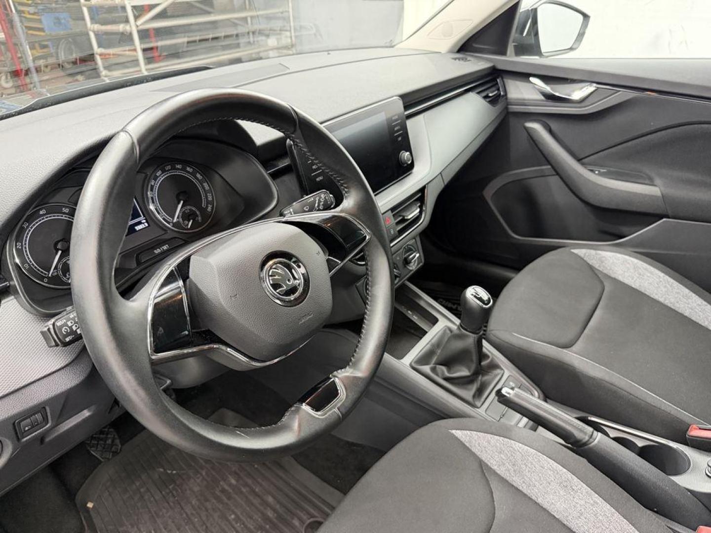 Skoda Kamiq 1.0 TSI Active 81 kW (110 CV)