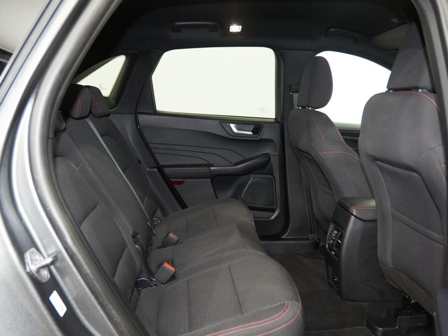 Ford Kuga Plug-in Híbrido 2.5 Duratec PHEV ST-Line 4x2