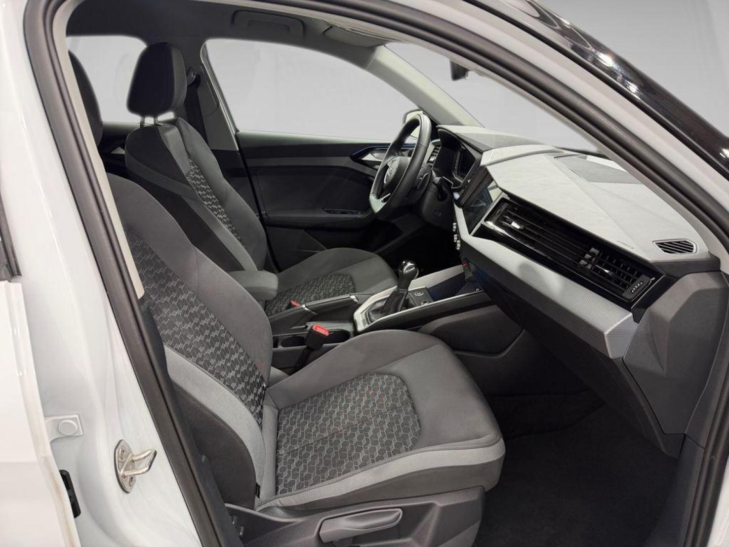 Audi A1 Sportback Adrenalin Black edition 30 TFSI 85 kW (116 CV) S tronic