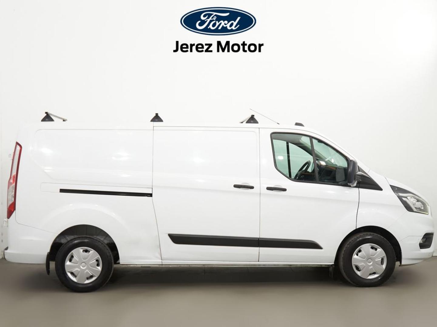 Ford Tourneo Custom FT 300 L2 Van Trend 105