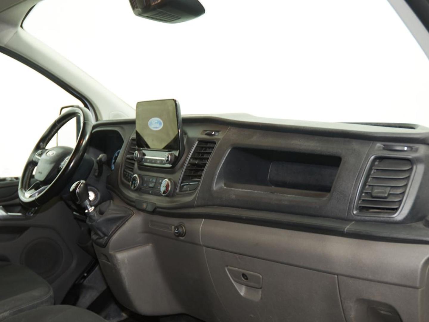 Ford Tourneo Custom FT 300 L2 Van Trend 105