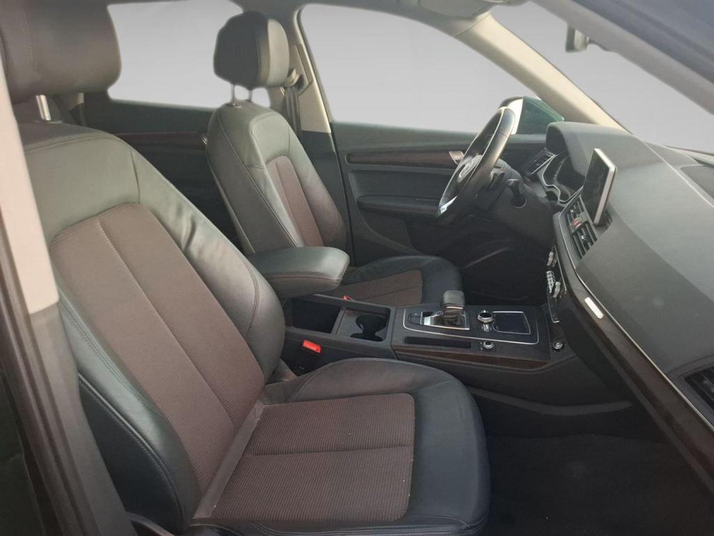Audi Q5 Design 2.0 TDI quattro 120 kW (163 CV) S tronic