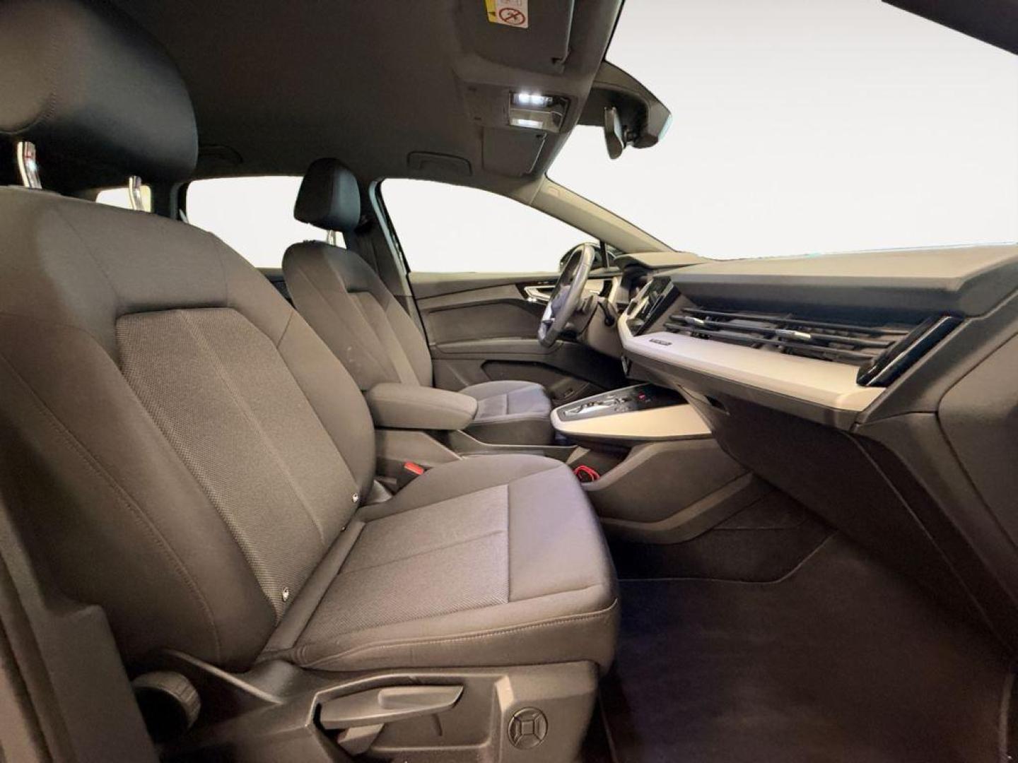 Audi Q4 e-tron Advanced 40 e-tron 150 kW (204 CV)
