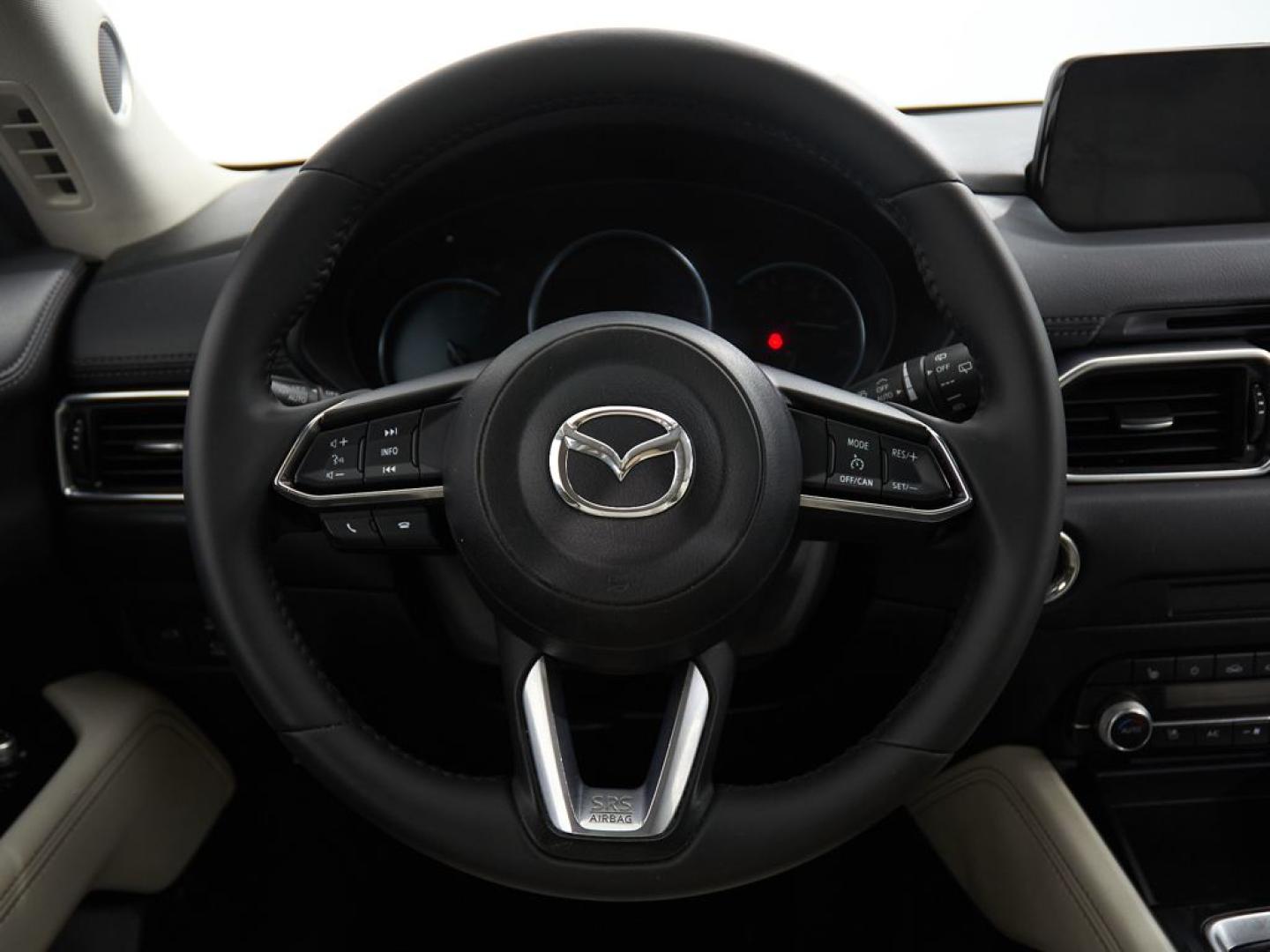 Mazda CX-5 2.0 Skyactiv-G Zenith White 2WD 121kW