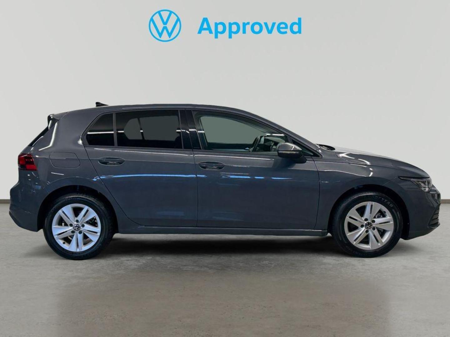 Volkswagen Golf Life 1.0 eTSI 81 kW (110 CV) DSG