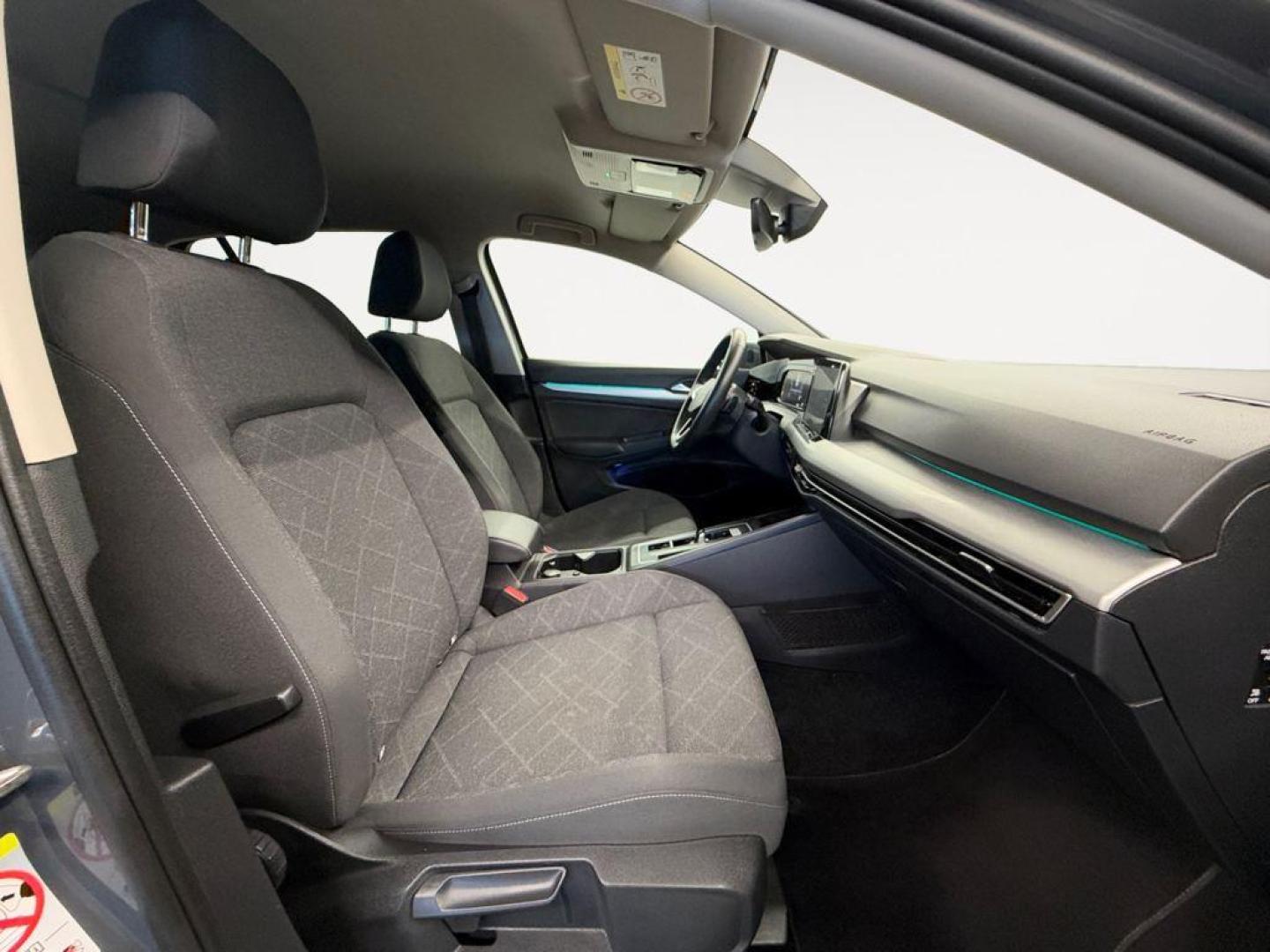 Volkswagen Golf Life 1.0 eTSI 81 kW (110 CV) DSG